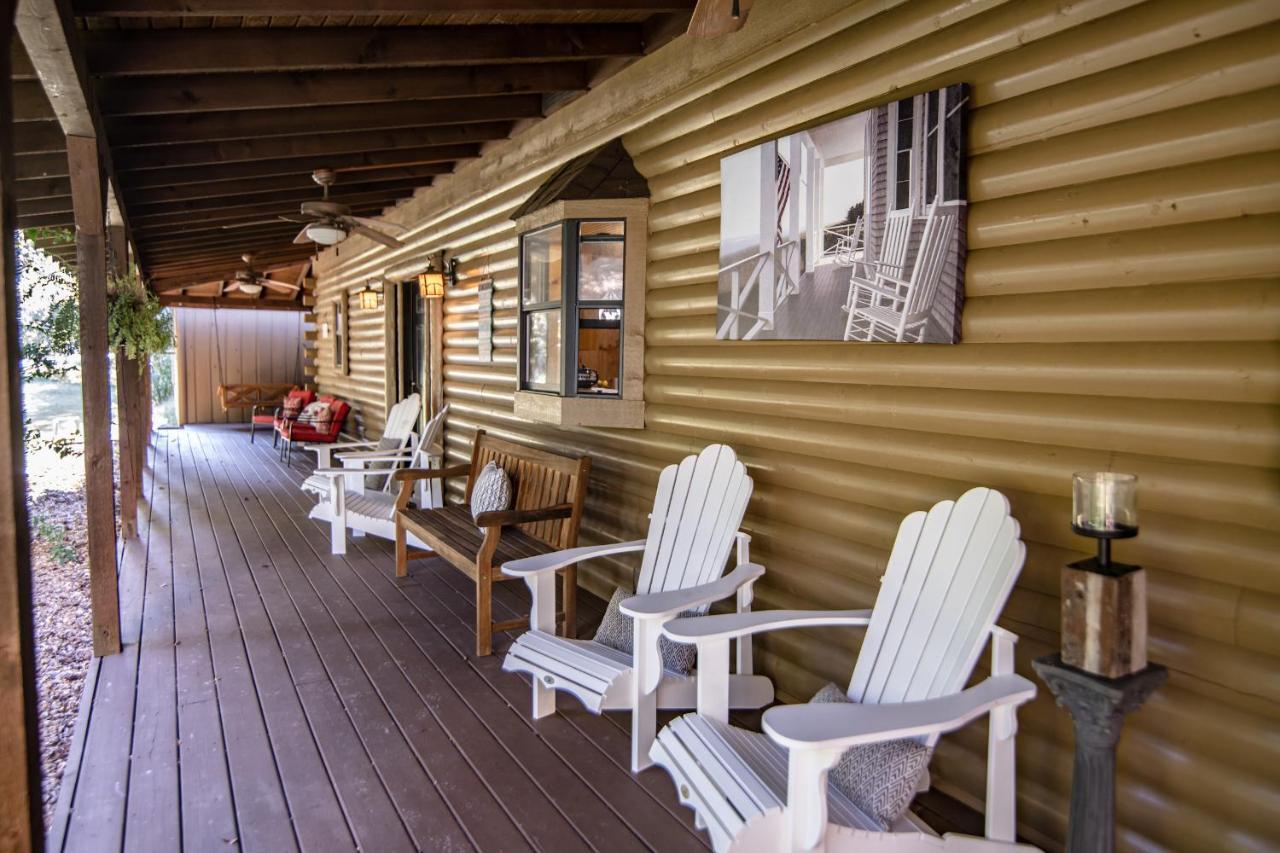 River Wellness Lodge Kingston Exterior foto