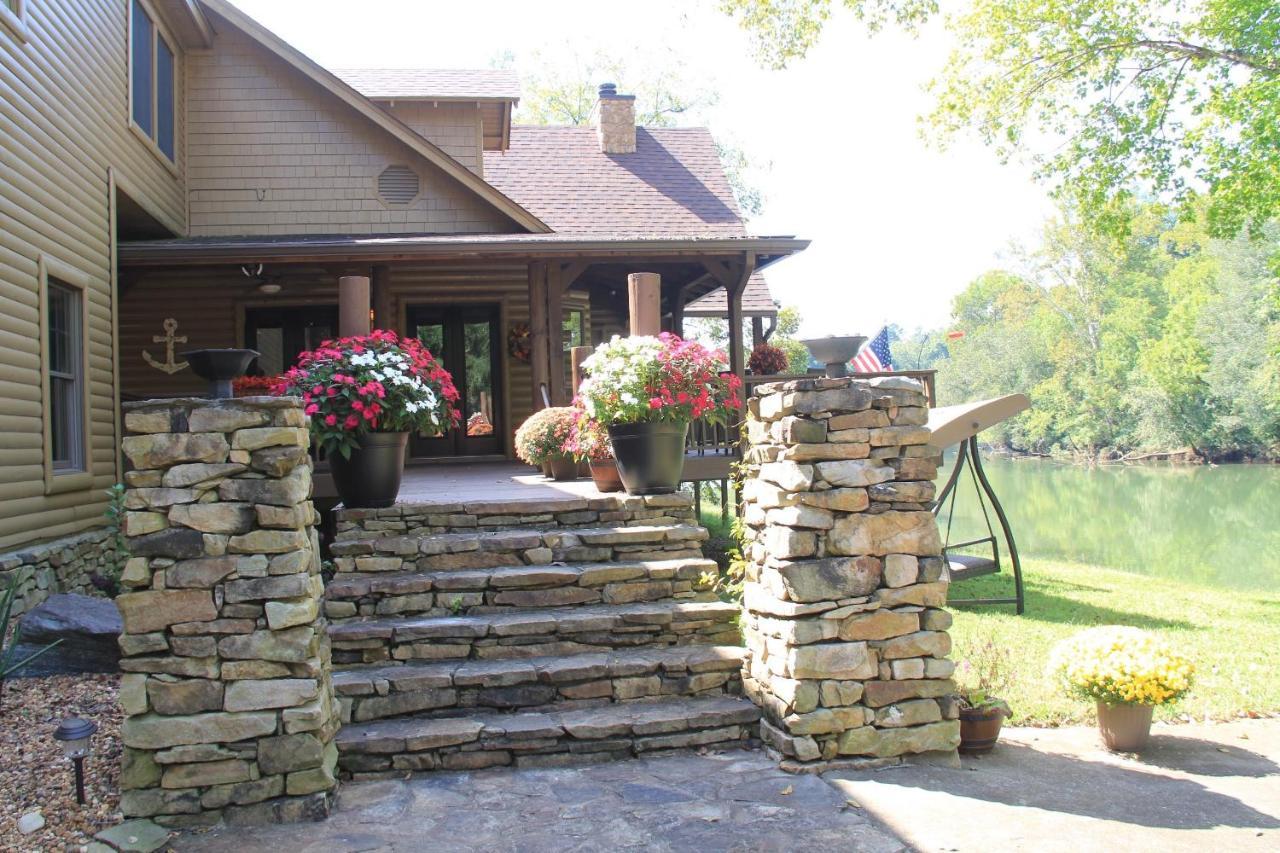 River Wellness Lodge Kingston Exterior foto